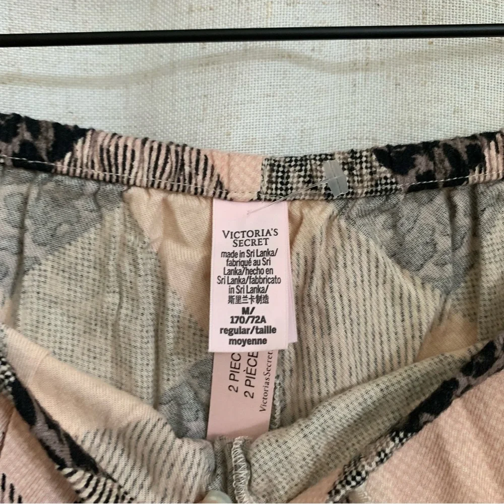 Victoria’s Secret Flannel Pink and Leopard Animal Cheetah Pajama Set NEW Medium - Picture 9 of 9